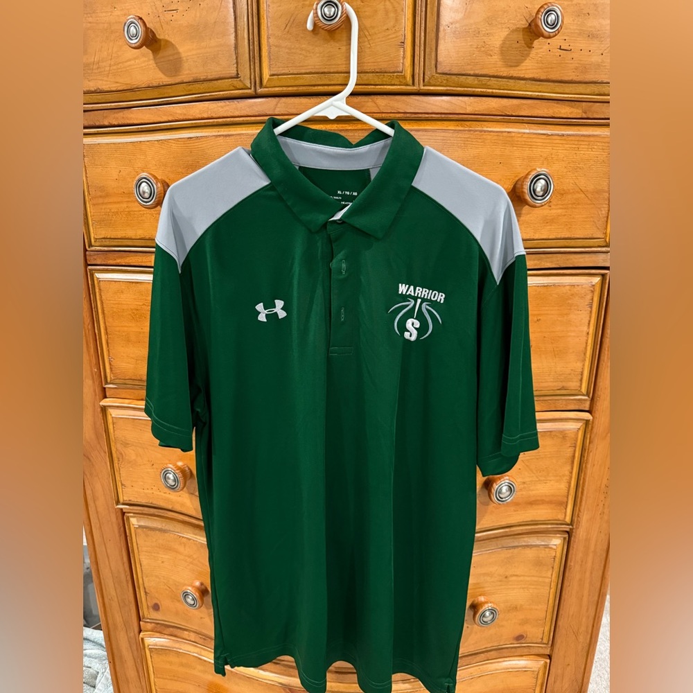 Under Armour Men's Polo in Forest Green and Light Gray